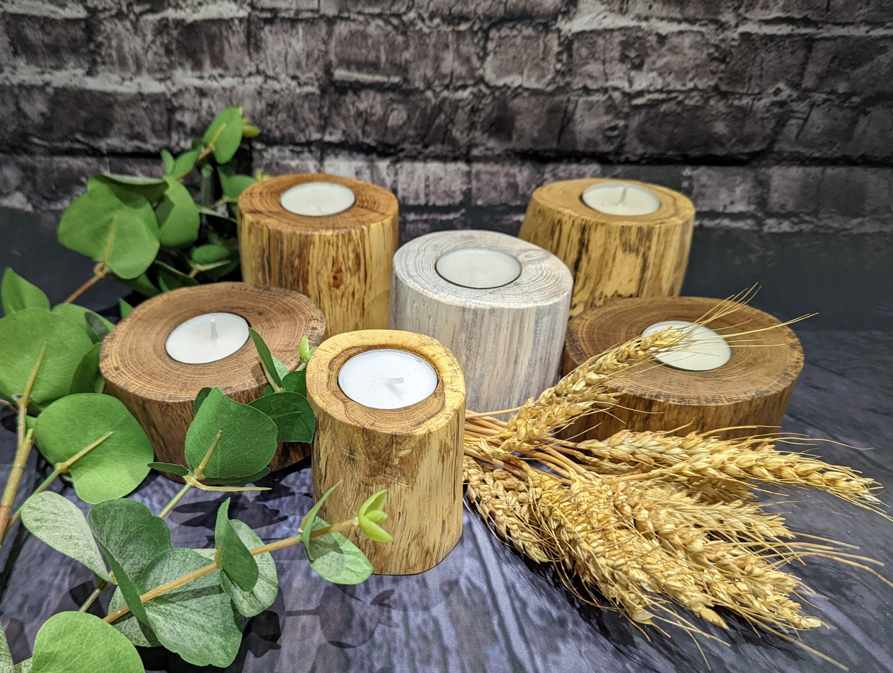 Handmade Oak Tealight Holders - Single