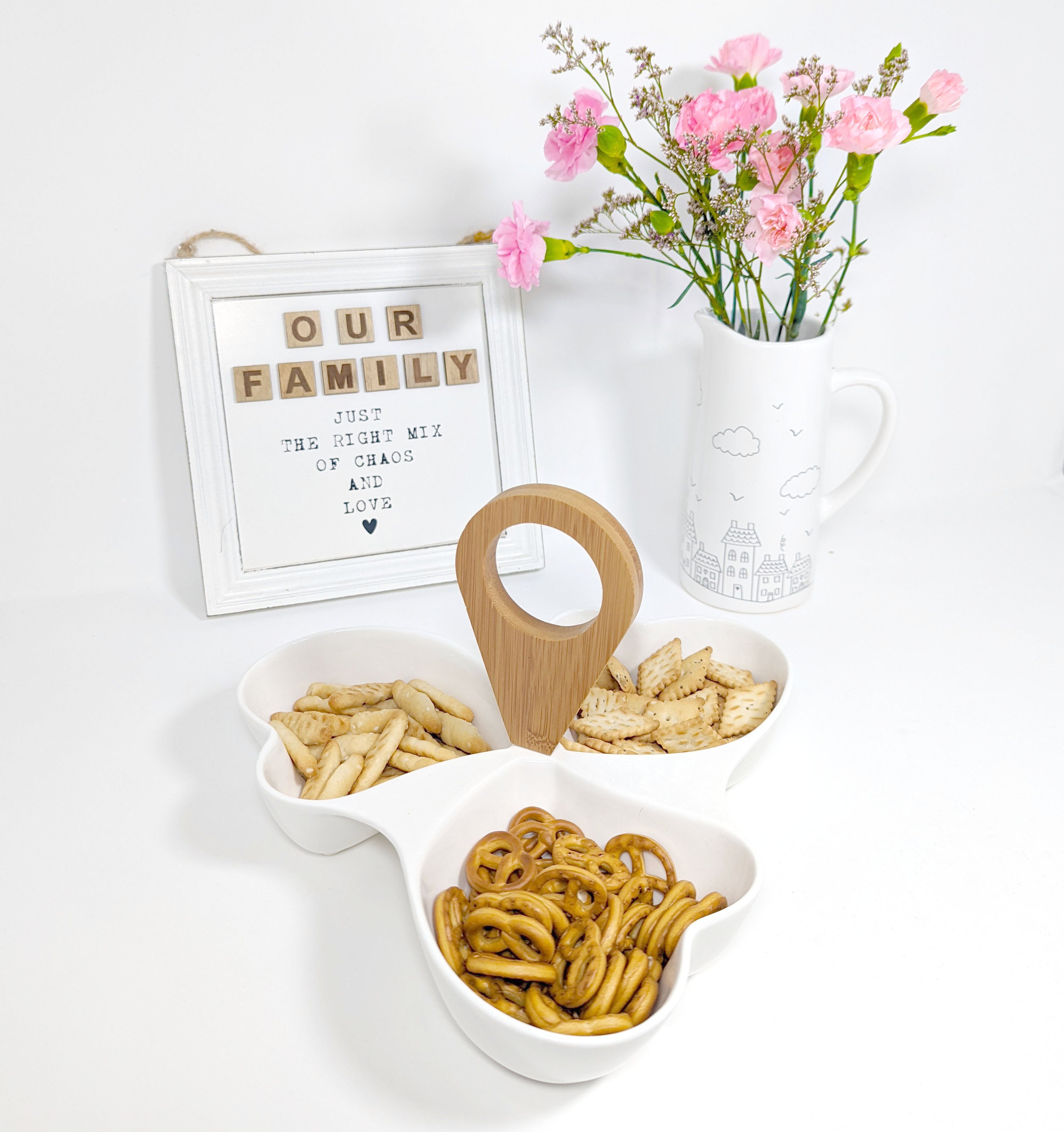 3 Heart Snacking Station